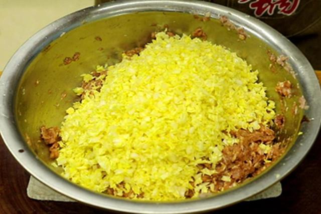 除夕吃饭有哪些讲究，老人讲“5菜不上桌