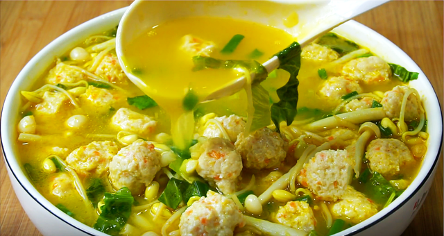 早餐应该做些什么吃，早餐做什么吃好（建议学生：少吃油条和包子）