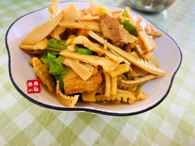 笋干怎么做好吃，笋干怎么做比较好吃（好吃的笋干）
