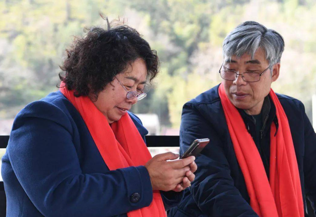 肥水不流别人田，所谓肥水不流外人田什么意思（65岁大妈：肥水不流外人田）