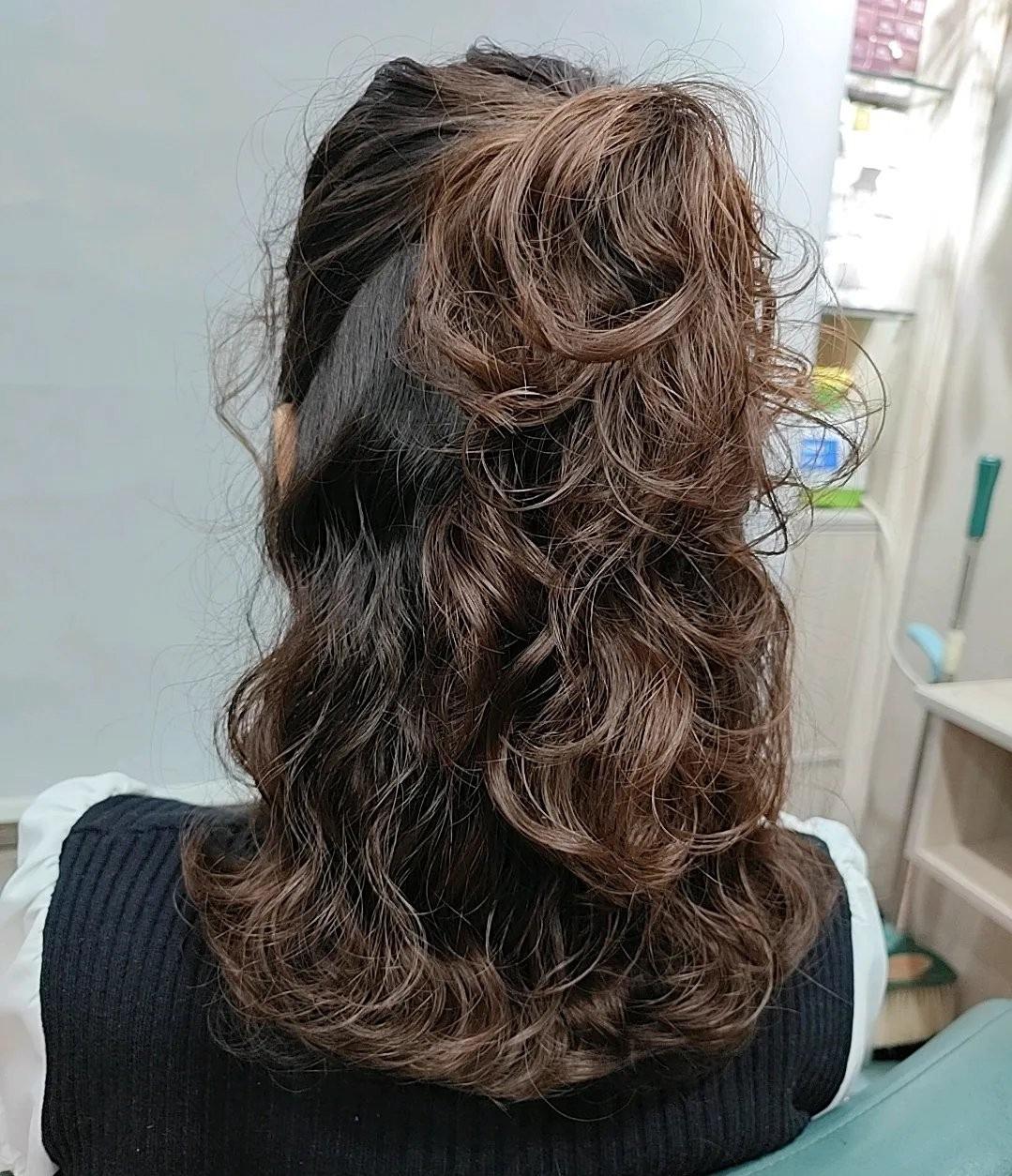 简单盘头发的方法，长头发的盘头方法简单（试试这几种盘扎造型）