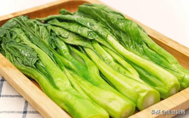 10条白醋的生活小妙用，吃白醋的好处（盐、白醋、小苏打在生活中的30种妙用）