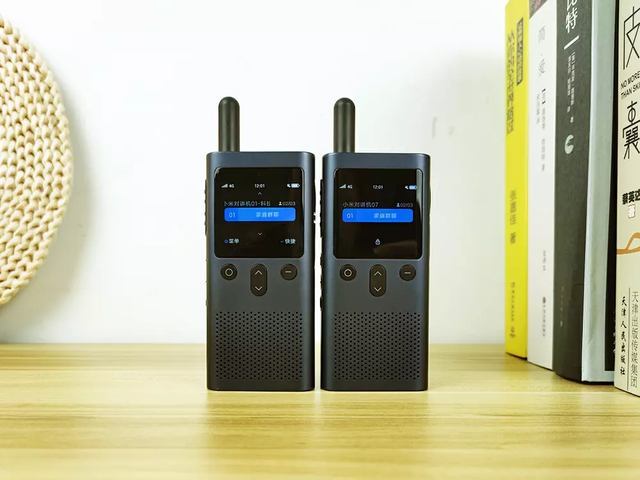 对讲机怎么说话，对讲机怎么使用最好（小米公网对讲机VS手机语音）