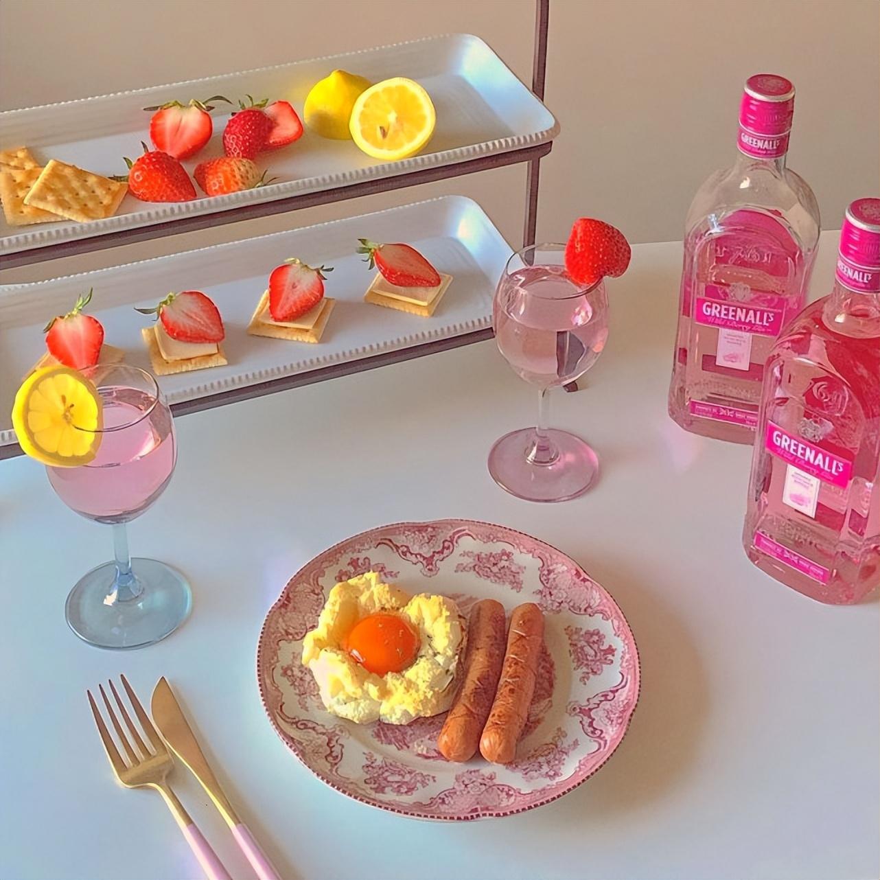 朋友圈适合发美食的文案，朋友圈适合发美食的文案短句（适合晒美食的朋友圈趣味文案）