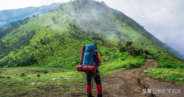 气喘吁吁怎么造句，用气喘吁吁来造句（三年级语文下册重点四字词语造句）