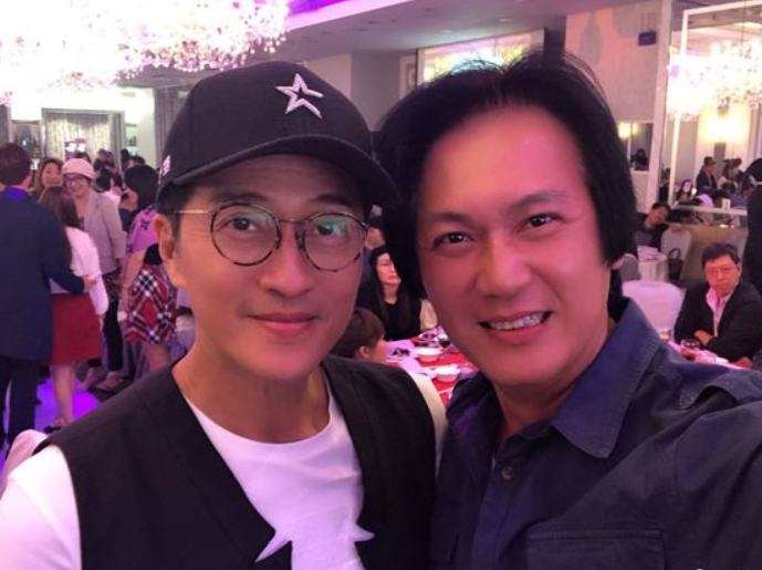 碧血青天杨家将的演员，碧血青天杨家将演员现状（亚视小生甄志强复出做直播）