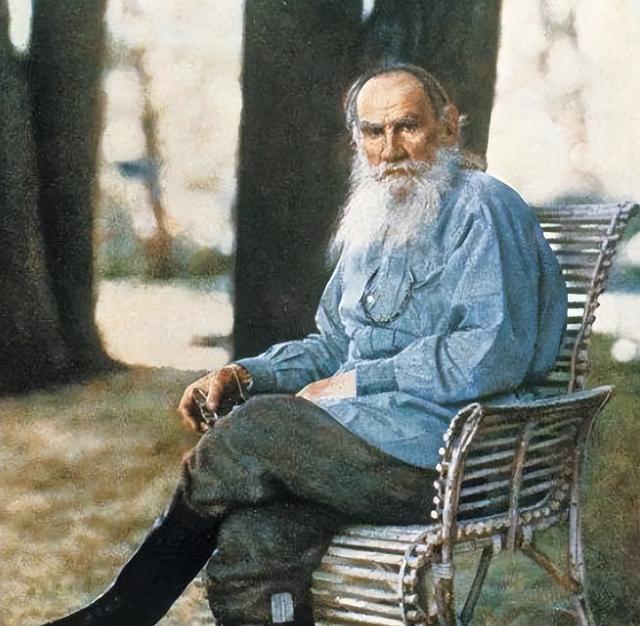 复活列夫托尔斯泰，复活列夫托尔斯泰读书笔记（看了托尔斯泰《复活》）