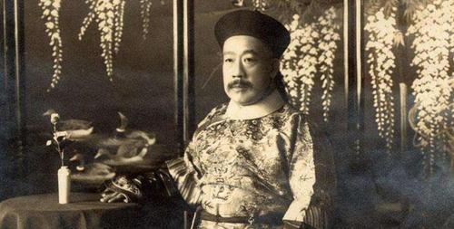 清朝八大世袭亲王都是谁，清朝亲王后代（金默玉：大清最后的一位格格）