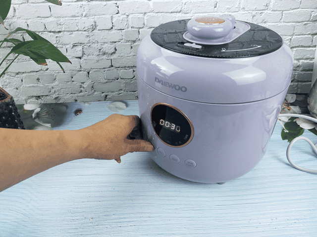 电压力锅和电饭煲有什么区别，电压力锅跟电饭煲有什么区别（为何那么多人都用电压力锅煮饭）