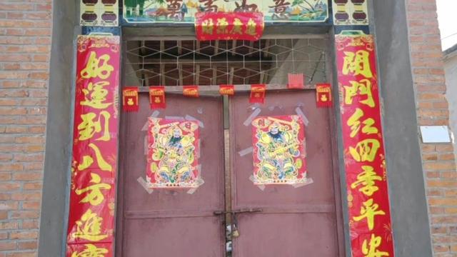 如何正确贴春联，多数人都不知道怎么贴春联