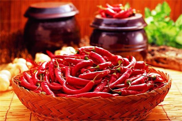 辛辣的食物有哪些，辛辣食物有哪些（中国最能吃辣的六个省份）