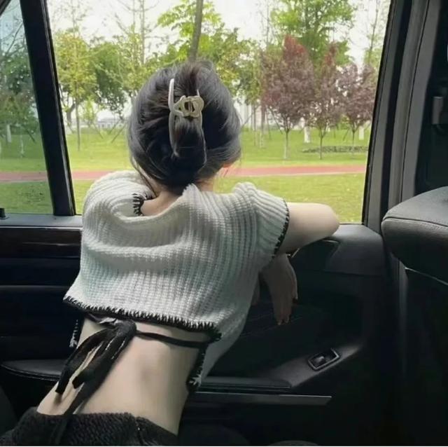 男生的手好看图片，手控头像/男生/好看的手手♡月牙儿微信（男生最心动的4种头像类型）