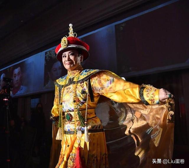 陈亚兰回厦门卫视，陈亚兰获得金钟奖视帝