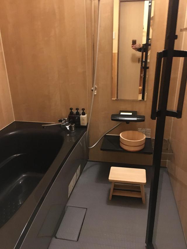 外出旅游住民宿是一种什么体验，出门旅游住民宿安全吗（住过青旅民宿豪华酒店）