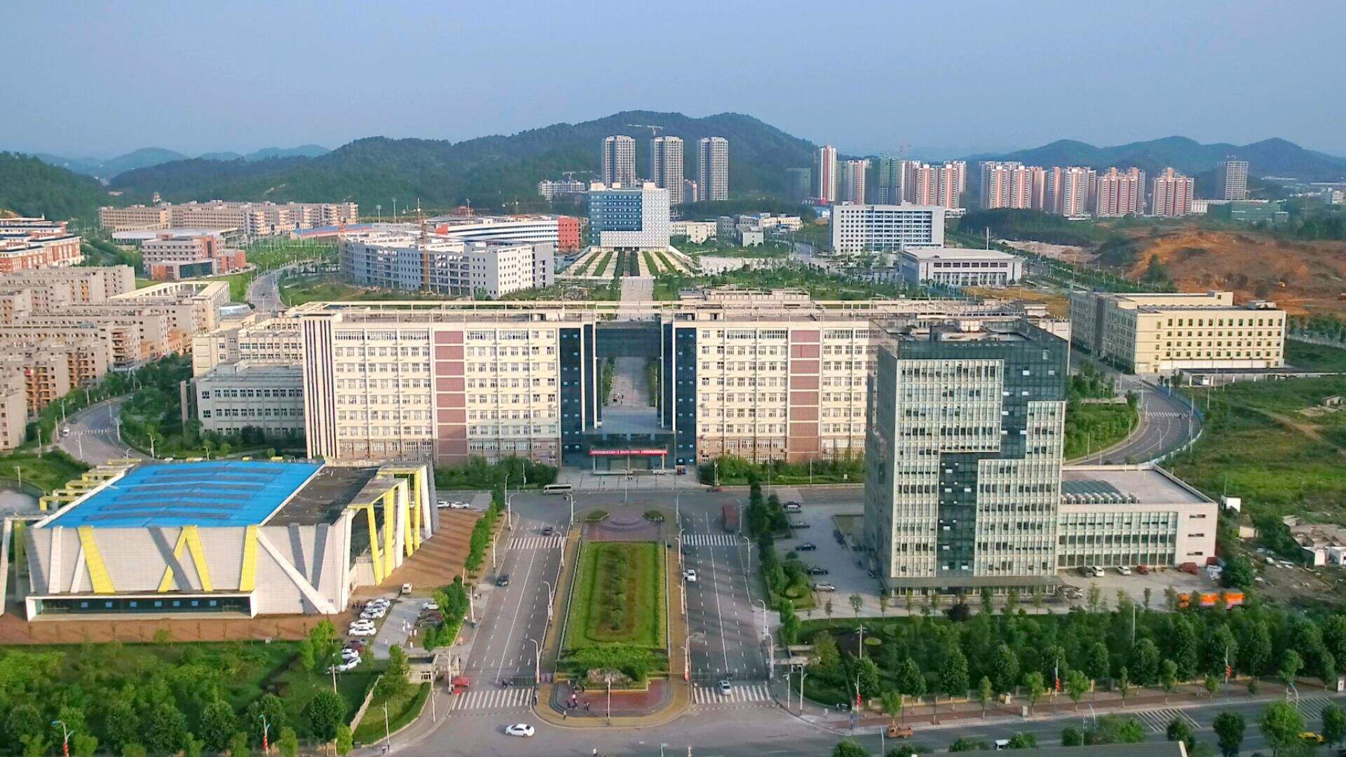 遵义医科大学(遵义医科大学和西南医科大学排名) - 中职招生网