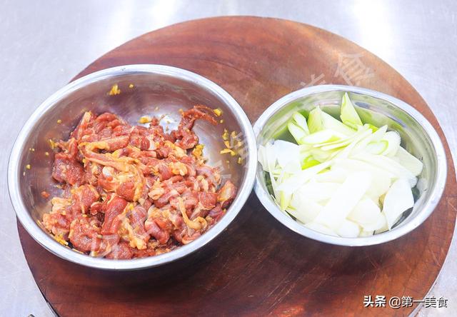 羊脚怎么做才好吃，羊脚怎么做才更好吃（冬天最适合吃羊肉）
