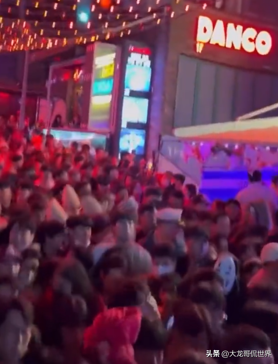 万圣节在几月几日，万圣节是几月几日（韩国庆祝西方万圣节）