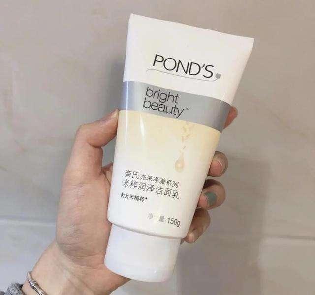 旁氏洗面奶好吗，旁氏洗面奶为什么便宜（平价洗面奶红榜：珂润温和）