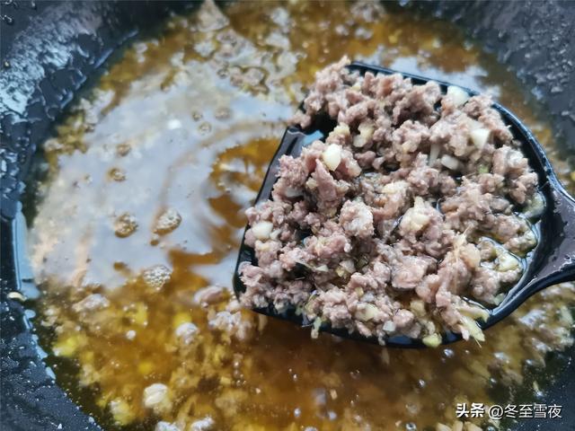 辣椒牛肉酱的家常做法，牛肉辣酱怎么做（教你在家做牛肉辣椒酱）