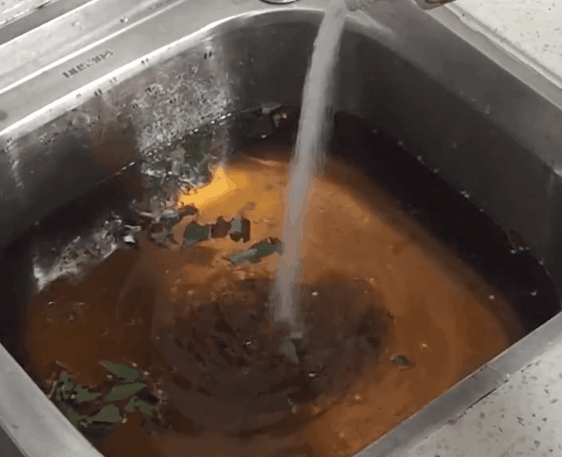 一炮通管道疏通器，一炮通疏通器伤管道吗（别傻傻用热水烫了）