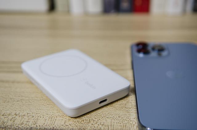 苹果手机简介，苹果手机品牌介绍（我的iPhone13使用四个月优缺点汇总与配件推荐）