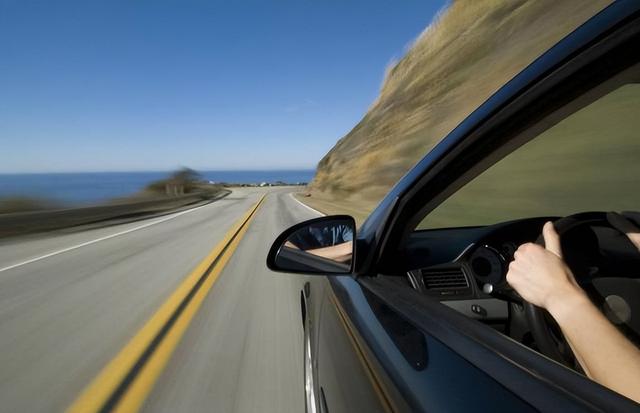 考驾照视力要求，美国考驾照对视力的要求（近视眼如何通过视力体检）