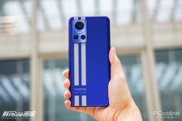 背部首，背的部首是什么（这三款手机让你瞬间“满血复活”）