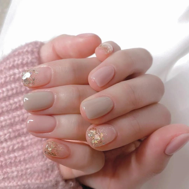 美甲，美甲美睫培训学校学费多少（开春画上这些“美甲”样式图片）