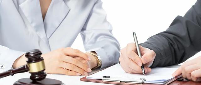 雇主责任险和团体意外险的区别，雇主险和团体险的区别（团体意外险和雇主责任险有何区别）