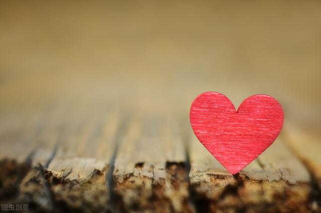 不离不弃下一句是什么，最动人情话往后余生我陪你（不离不弃，生死相依）