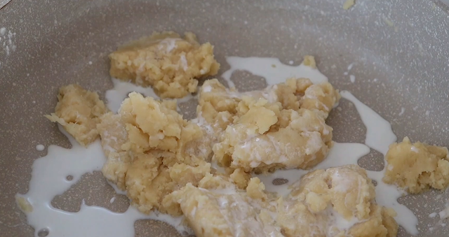 面粉怎么做好吃既简单又好吃，想吃冰淇淋在家也能做