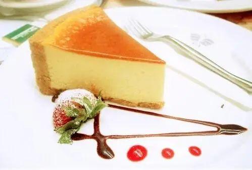 六英寸是多大的蛋糕，6寸的蛋糕多大（起司蛋糕是芝士蛋糕吗）