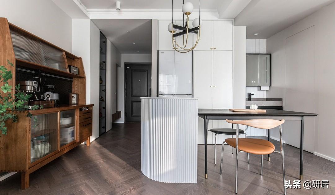 小户型改造案例（她家房子虽小但装得很好）