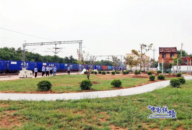 醍醐灌顶是什么意思，醍醐灌顶什么意思（这些火车站名，经常被人读错）