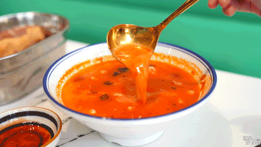 冬阴功汤的功效，冬阴功汤的功效与作用（那就在花都喝冬阴功解下瘾）