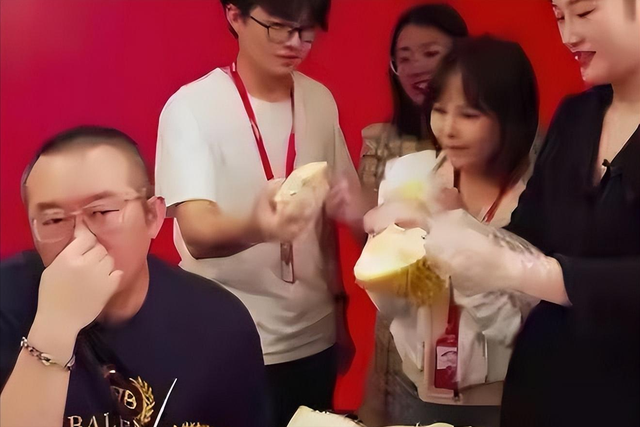 湖南台主持人工资，湖南台一姐有哪些（满口仁义道德的涂磊）