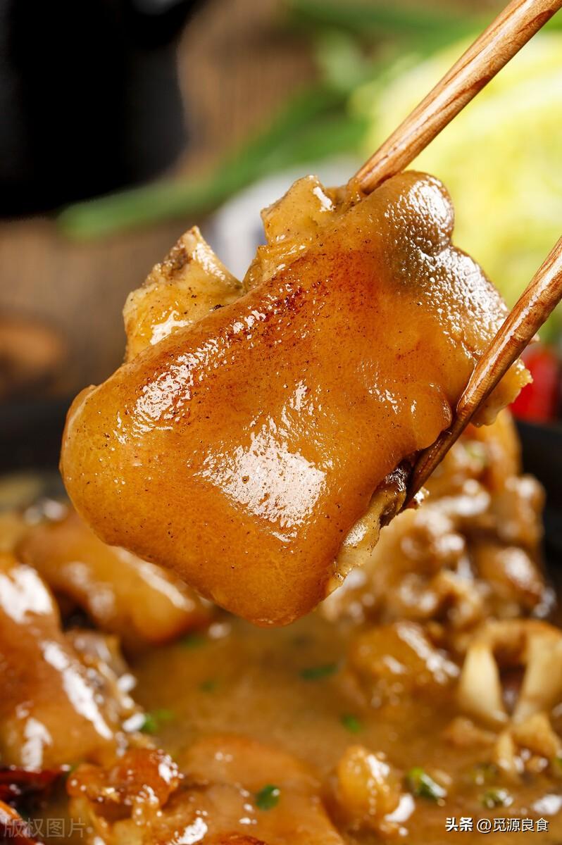 买猪蹄,前蹄或后蹄,区别可大着呢,老屠夫教你3招,肉多骨头少-质信十强