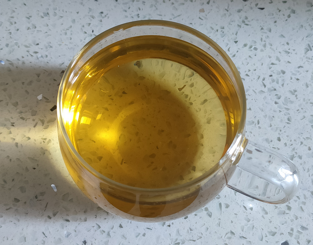 怎么制作辣椒水，怎么制作辣椒水视频（辣椒水能杀虫吗）