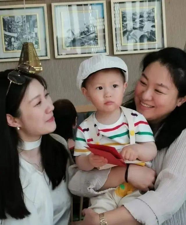 陪读妈妈演员表，陪读妈妈主角是谁演的（曾惊艳一个时代的11位女星现状）