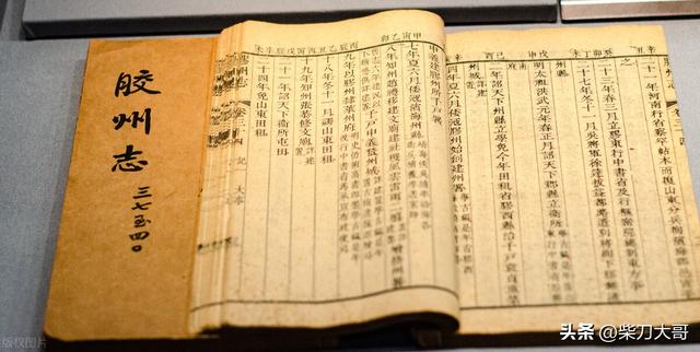 梨树什么时候开花，梨树什么时候开花结果长叶子（四川成都的梨树居然2次开花了）