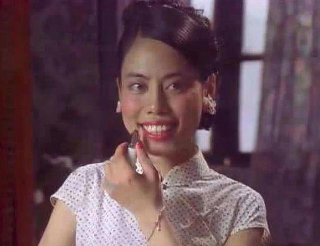 陈凯师到底长得什么样，陈凯师本人照近照（却偏要靠“丑角”）