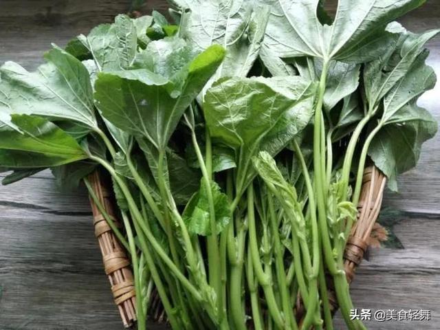 天然胡萝卜的功效与作用及食用方法，胡萝卜的功效和食疗方法有哪些