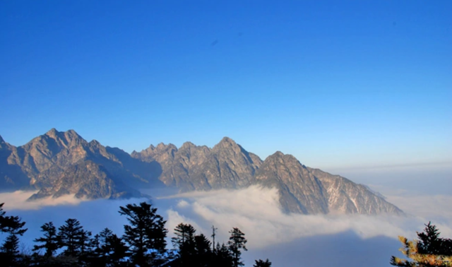 九峰山风景区在哪里，成都九峰山风景区在哪里（旅游笔记丨一天往返）