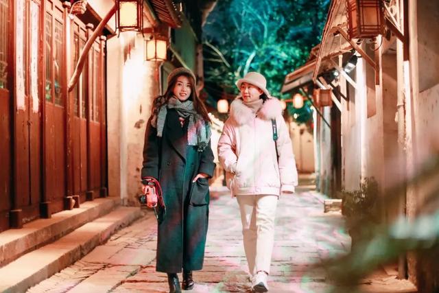 苏州旅游景点大全，苏州好玩的旅游景点（江南古镇、特色街区、绚丽之夜都在这）