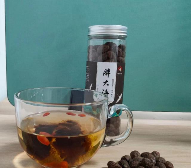 决明子菊花枸杞茶的功效与作用，决明子菊花茶枸杞的功效与作用（建议大家常饮4款“消暑茶”）