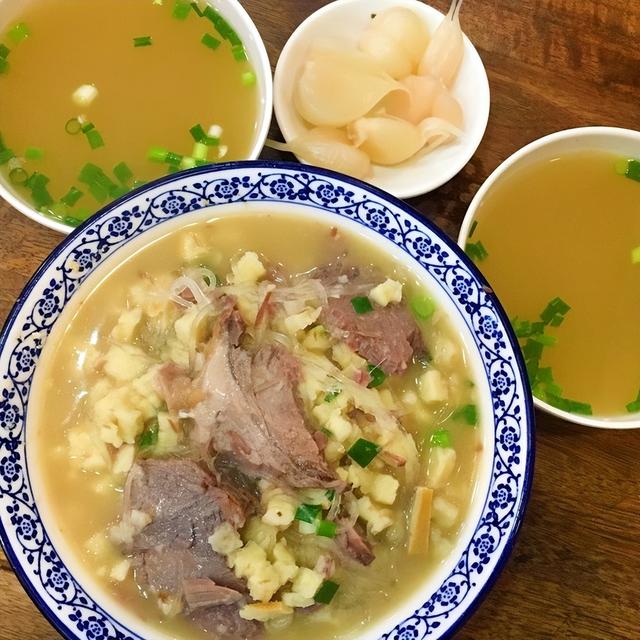 西安美食排行榜，西安2020年大众点评美食必吃榜（15种红遍网络的西安美食盘点）