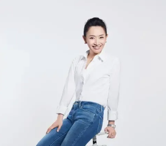 王为念个人资料简介，王为念第一任妻子照片（被同事排挤北漂发展）