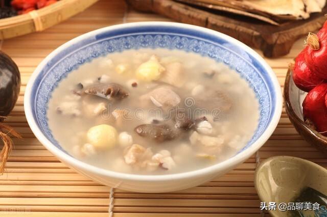 红小豆与赤小豆的区别，赤小豆的功效与作用（9种食材健脾消暑不用愁）