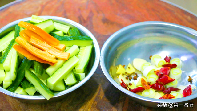 碱性食物排名第一名，世界最强碱性食物排行（也要吃的6种“碱性”菜）