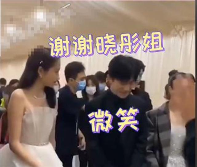关晓彤演的电视剧大全，关晓彤演过的电视剧（“背景成谜”关晓彤）